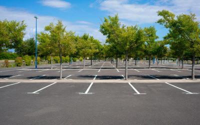 5 Signs Your Parking Lot Needs Asphalt Repair Now (and How to Avoid Costly Re-Paving)